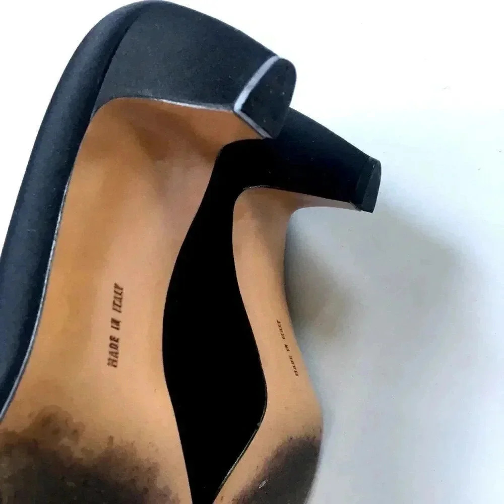 Vintage Salvatore Ferragamo Black Satin Heels Shoes Size 8.5 AA Narrow - Picture 6 of 11